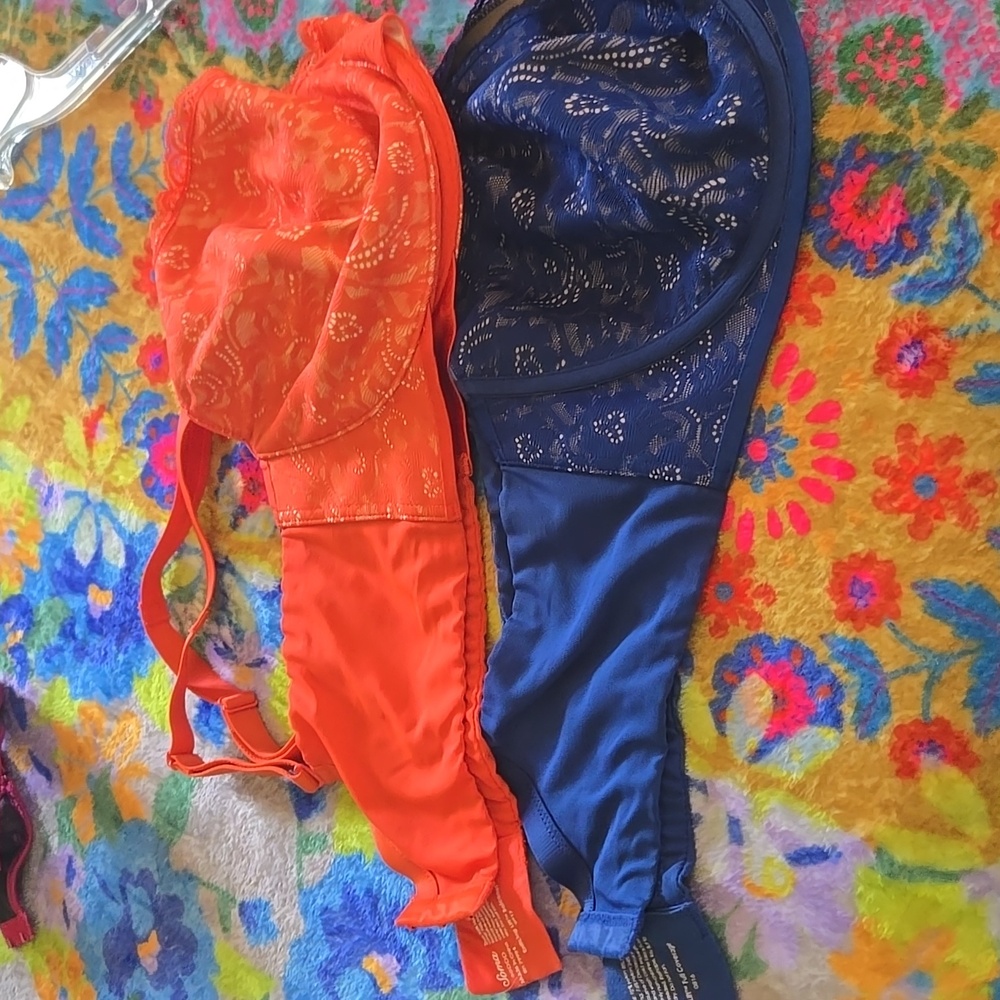 2 38DDD soma